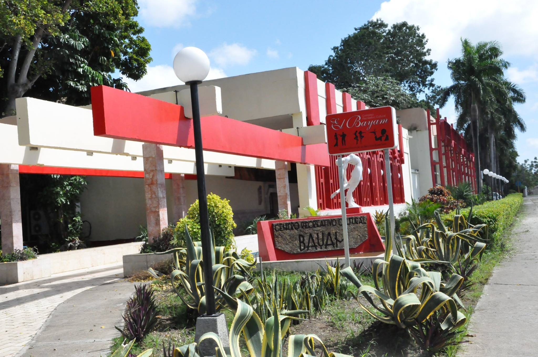 jardines-del-bayam